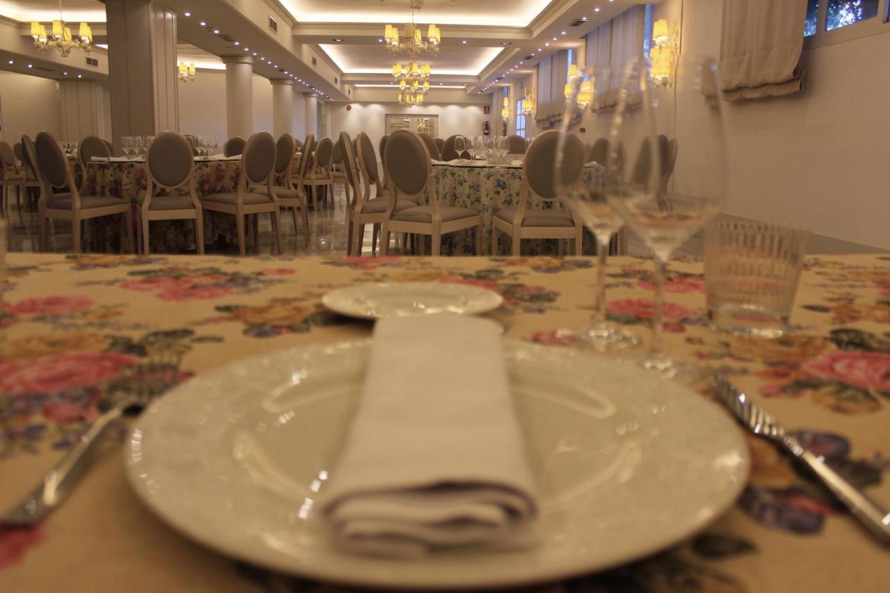 Hotel Reyes Ziries Albolote Εξωτερικό φωτογραφία