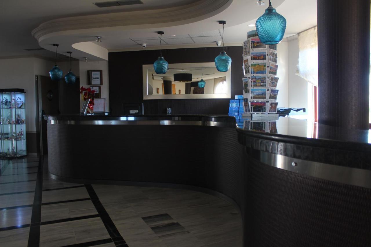 Hotel Reyes Ziries Albolote Εξωτερικό φωτογραφία